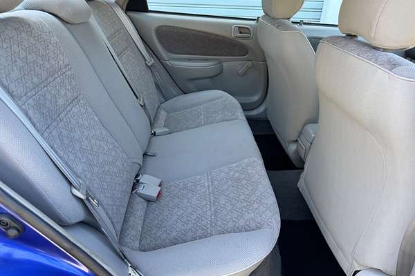 2001 Toyota Corolla Ascent AE112R
