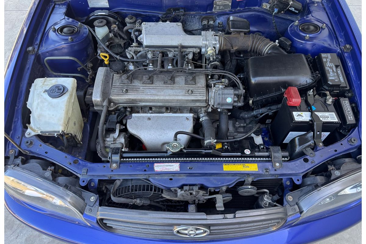2001 Toyota Corolla Ascent AE112R