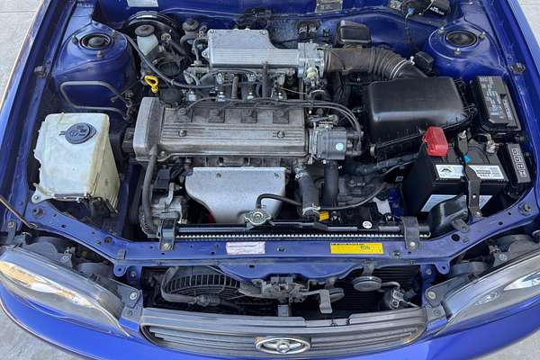 2001 Toyota Corolla Ascent AE112R