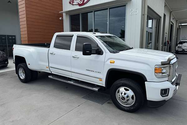 2015 GMC Sierra DENALI 3500HD