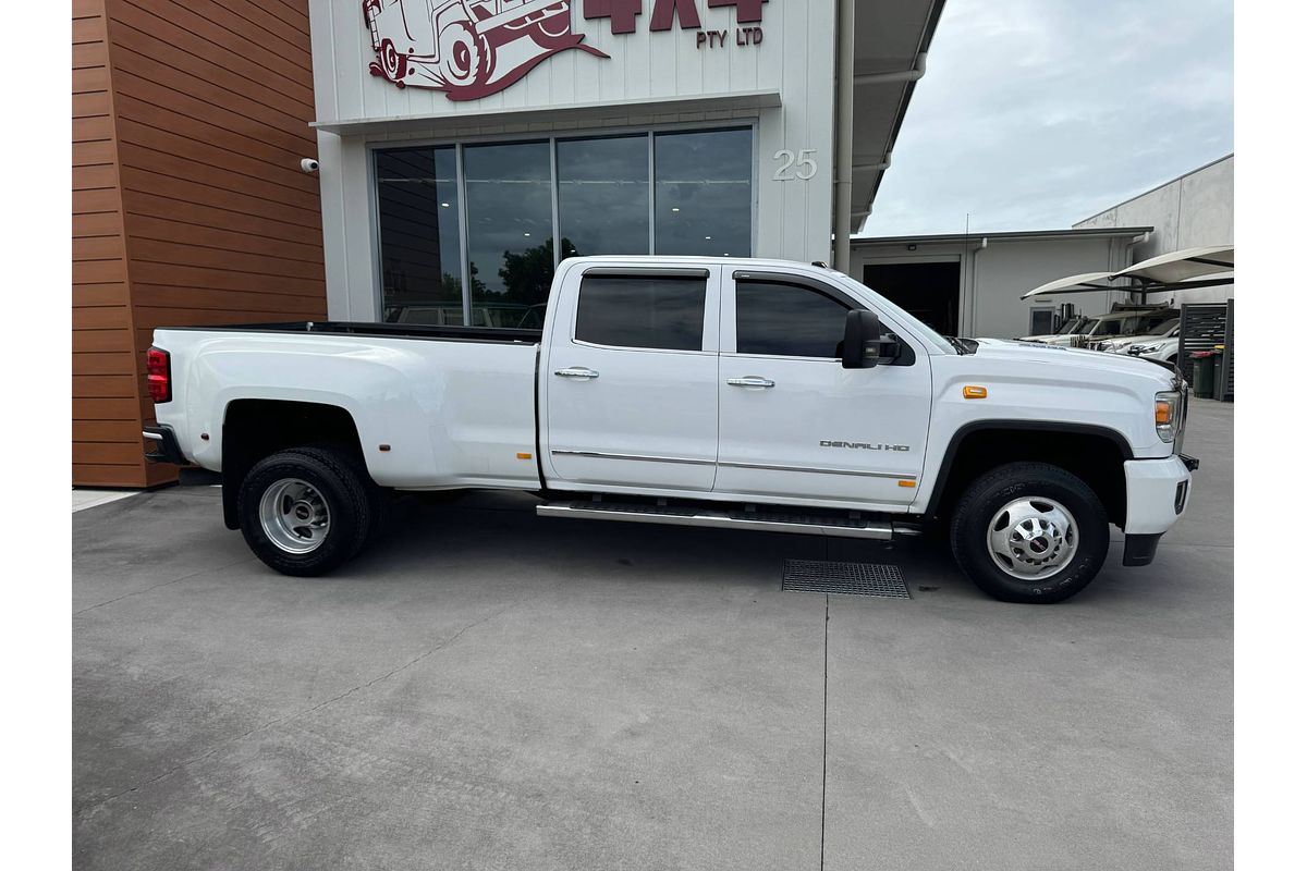 2015 GMC Sierra DENALI 3500HD