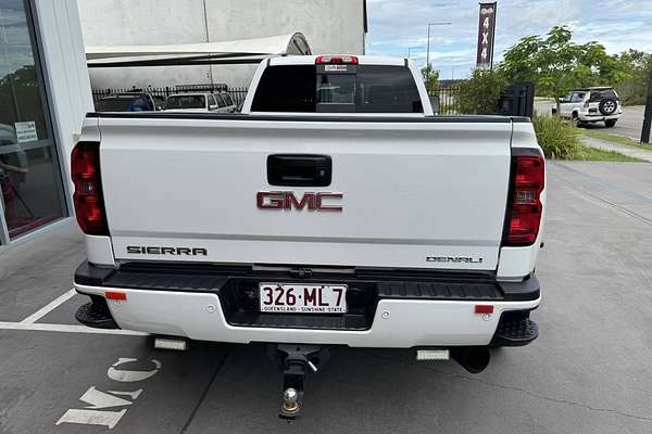 2015 GMC Sierra DENALI 3500HD