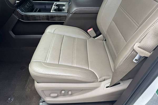 2015 GMC Sierra DENALI 3500HD