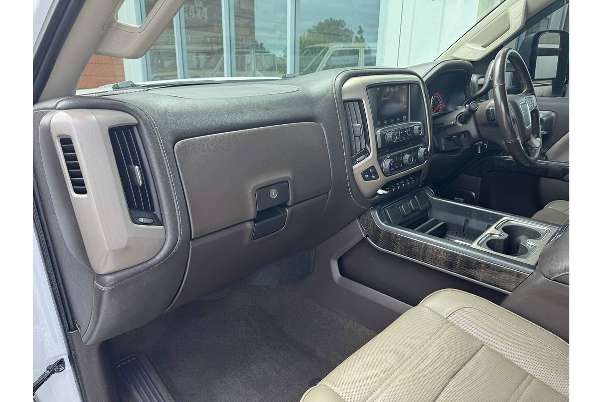 2015 GMC Sierra DENALI 3500HD