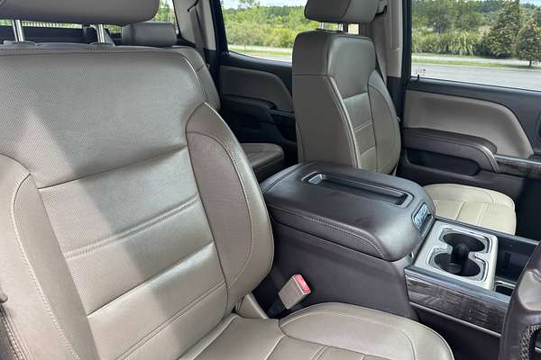 2015 GMC Sierra DENALI 3500HD