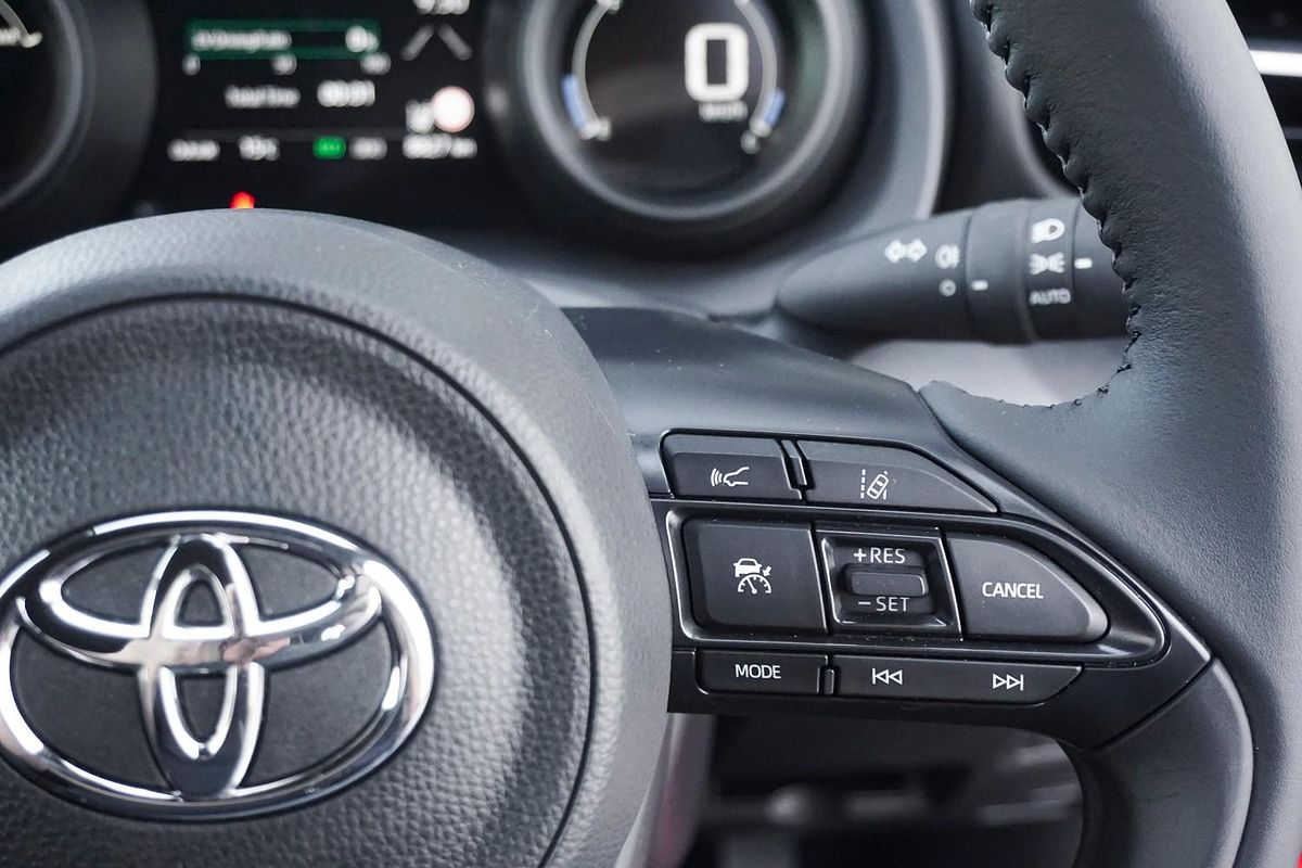 2023 Toyota Yaris SX MXPA10R
