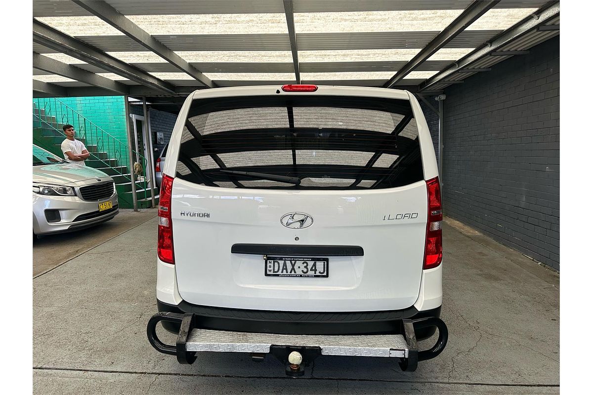 2015 Hyundai iLoad TQ2-V
