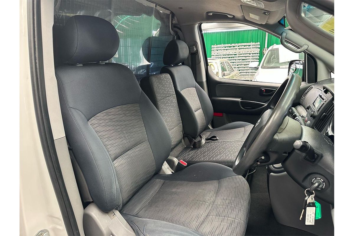 2015 Hyundai iLoad TQ2-V