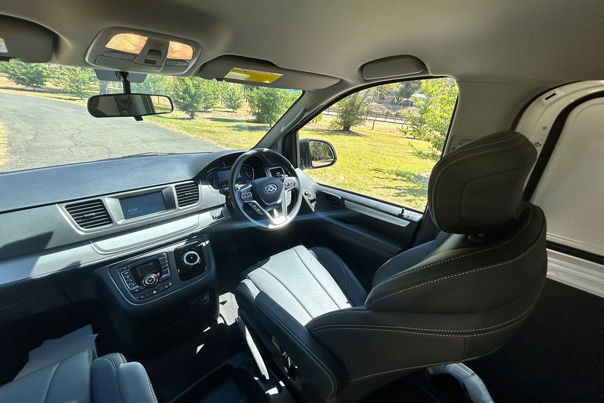 2023 LDV G10 + SV7C