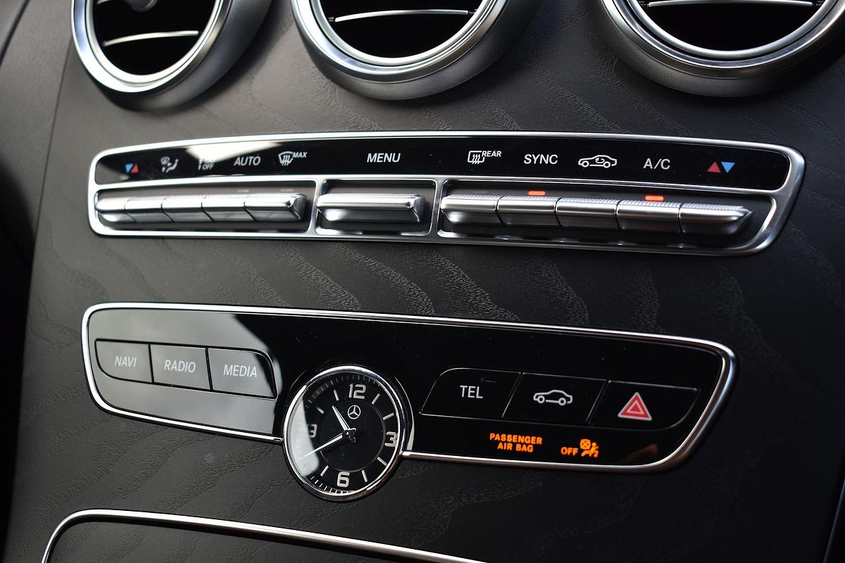 2019 Mercedes-Benz C-Class C200 C205