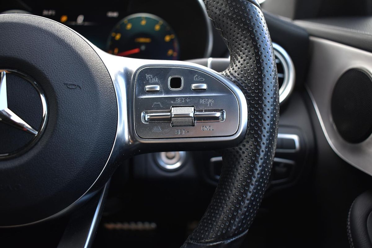 2019 Mercedes-Benz C-Class C200 C205