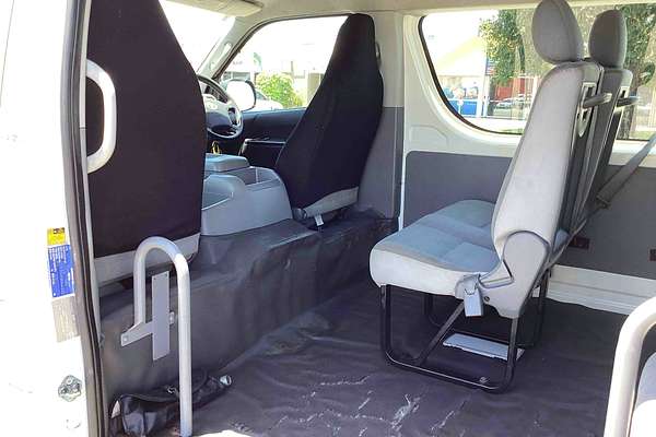 2008 Toyota Hiace Commuter TRH223R