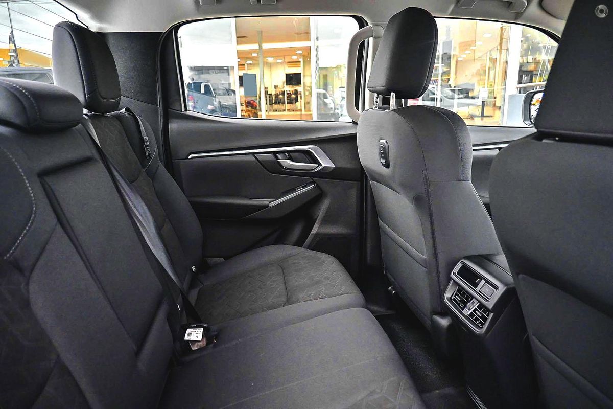2024 Isuzu D-MAX LS-M 4X4