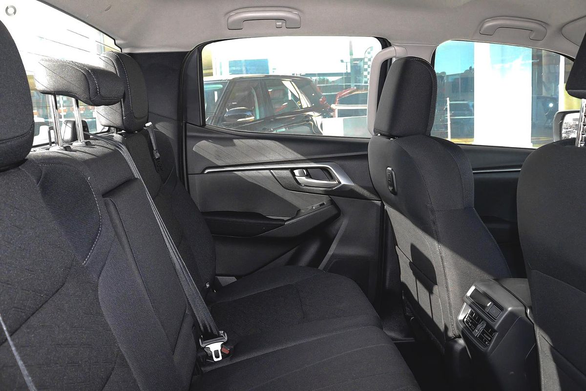 2024 Isuzu D-MAX LS-M 4X4