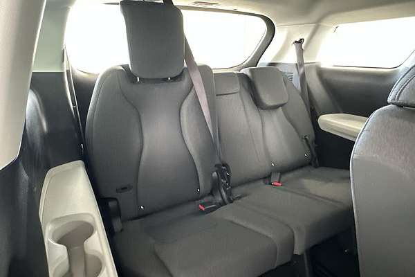 2022 Kia Carnival S KA4