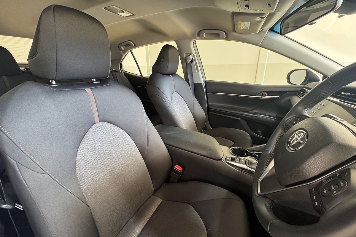 2019 Toyota Camry Ascent AXVH71R
