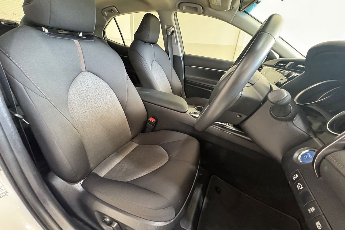 2019 Toyota Camry Ascent AXVH71R