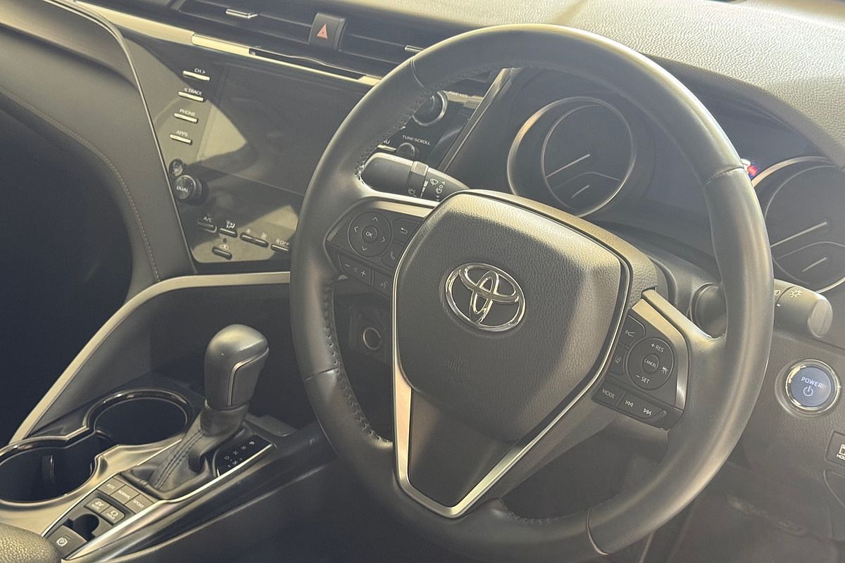 2019 Toyota Camry Ascent AXVH71R