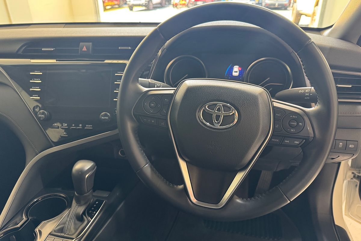 2019 Toyota Camry Ascent AXVH71R