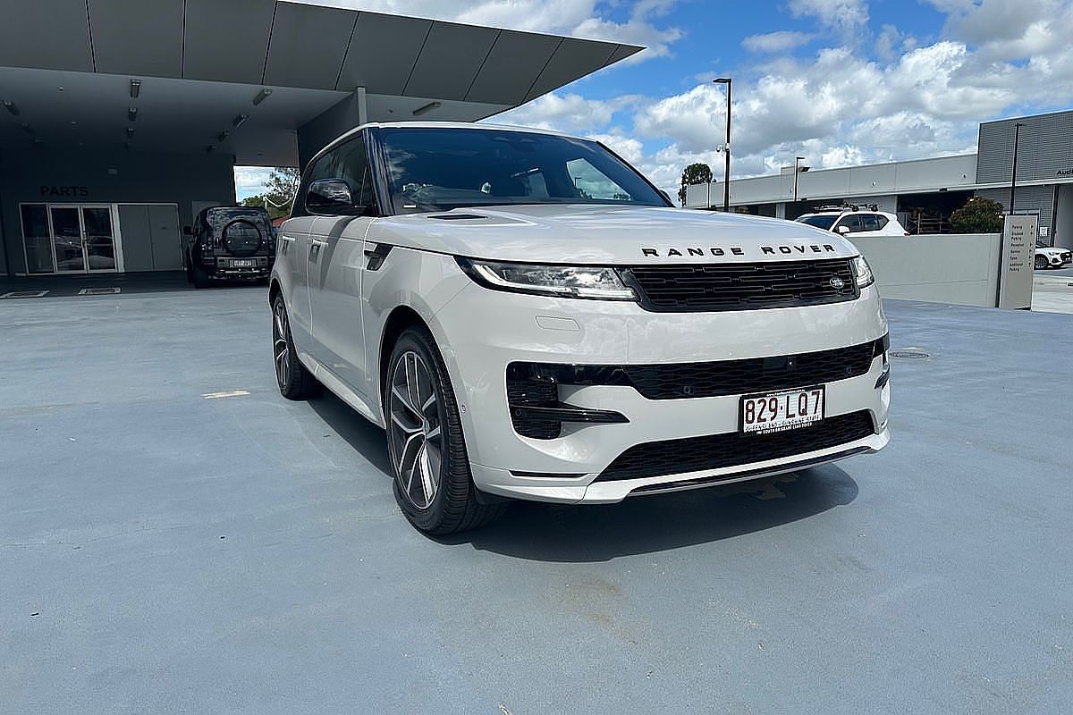 2024 Land Rover Range Rover Sport D300 Dynamic SE L461