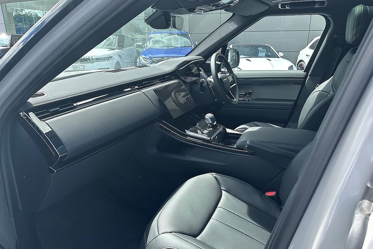 2024 Land Rover Range Rover Sport D300 Dynamic SE L461