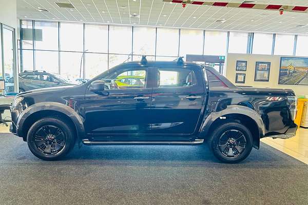2021 Isuzu D-MAX X-TERRAIN 4X4