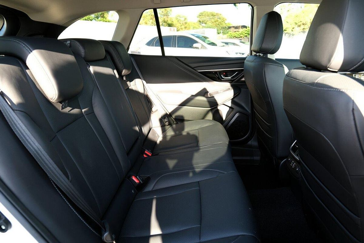 2024 Subaru Outback AWD Touring 6GEN