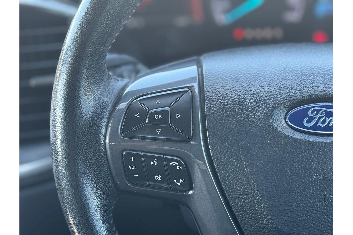 2017 Ford Everest Titanium UA