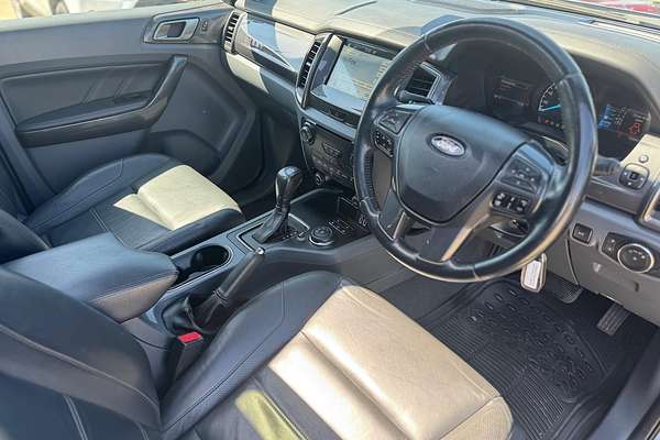 2017 Ford Everest Titanium UA