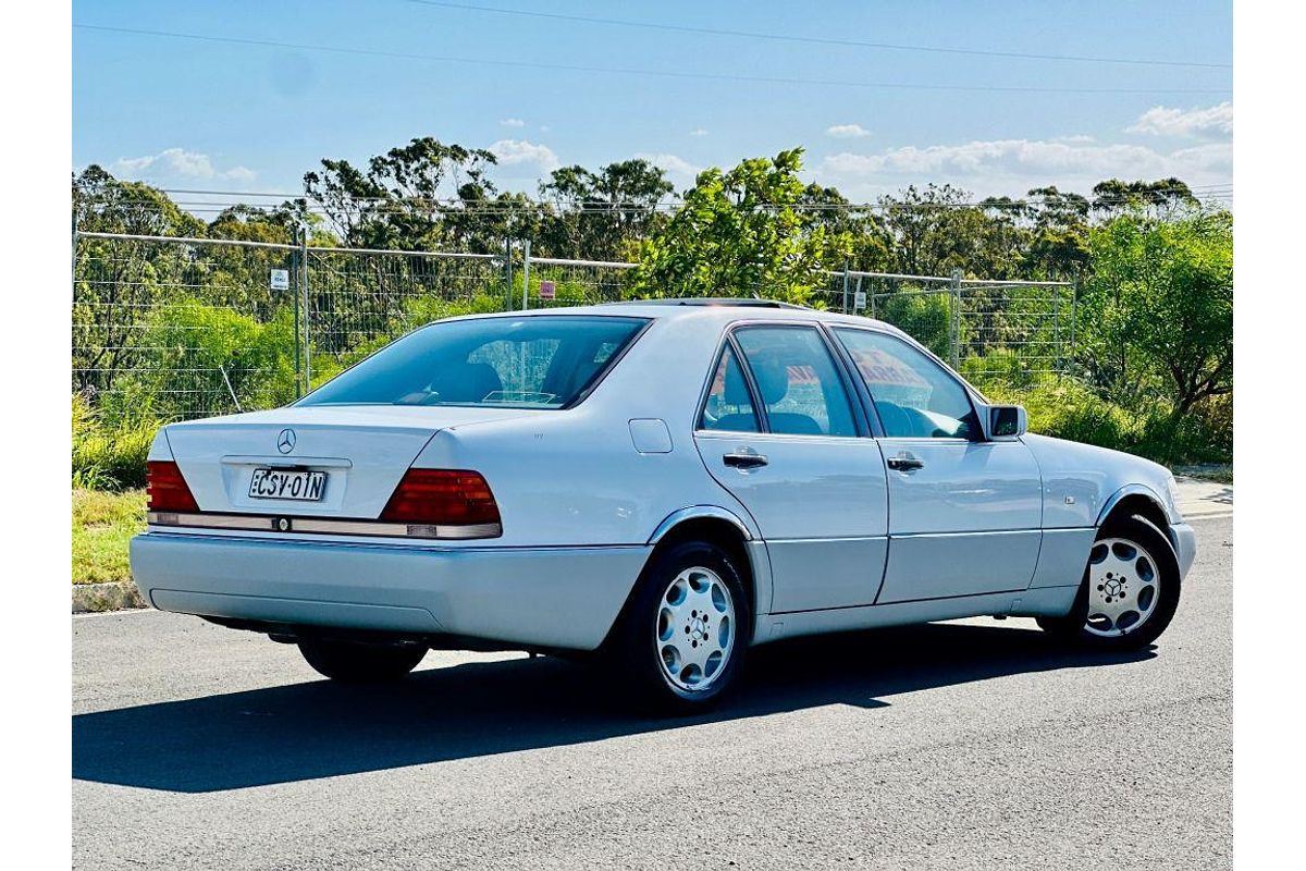 1995 Mercedes-Benz S-Class S320 W140
