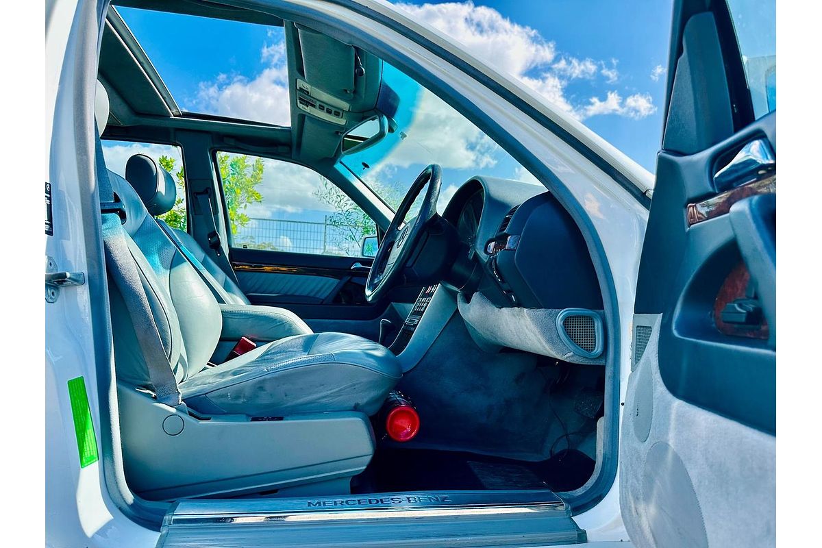 1995 Mercedes-Benz S-Class S320 W140