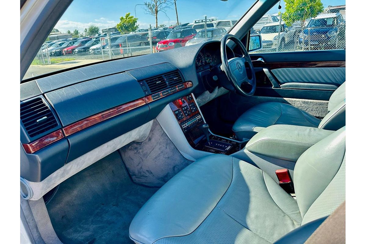 1995 Mercedes-Benz S-Class S320 W140