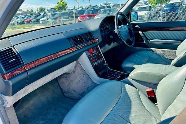 1995 Mercedes-Benz S-Class S320 W140