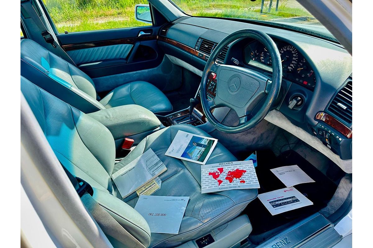 1995 Mercedes-Benz S-Class S320 W140