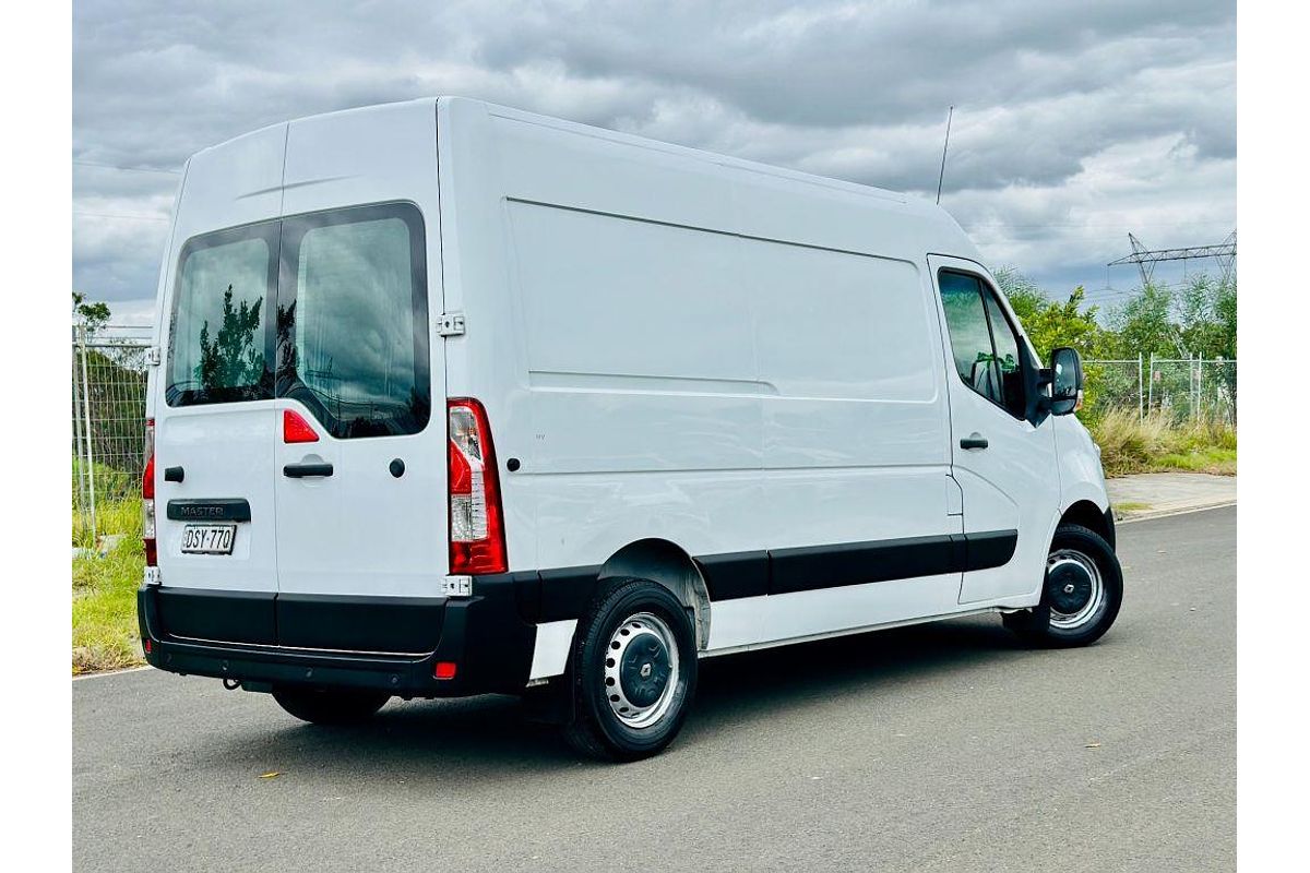2017 Renault Master X62 LWB