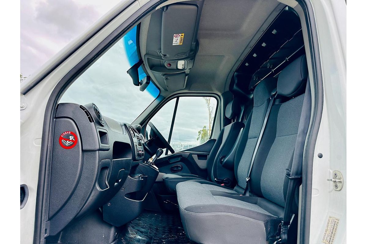 2017 Renault Master X62 LWB