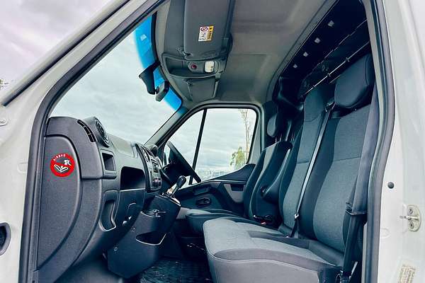 2017 Renault Master X62 LWB