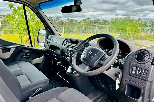 2017 Renault Master X62 LWB