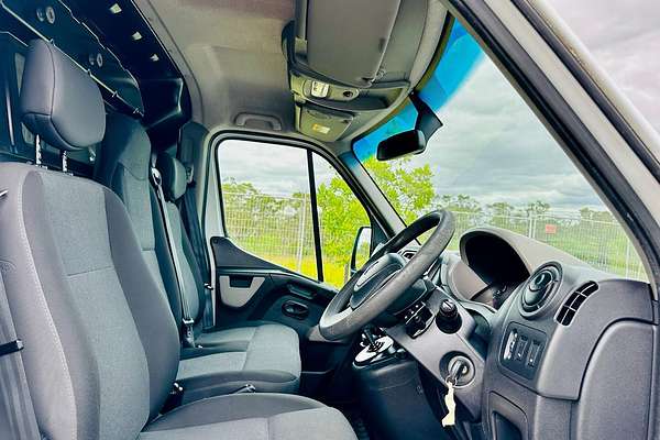 2017 Renault Master X62 LWB