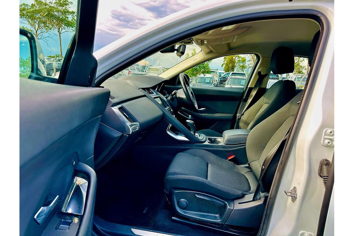 2018 Jaguar E-PACE P250 SE X540