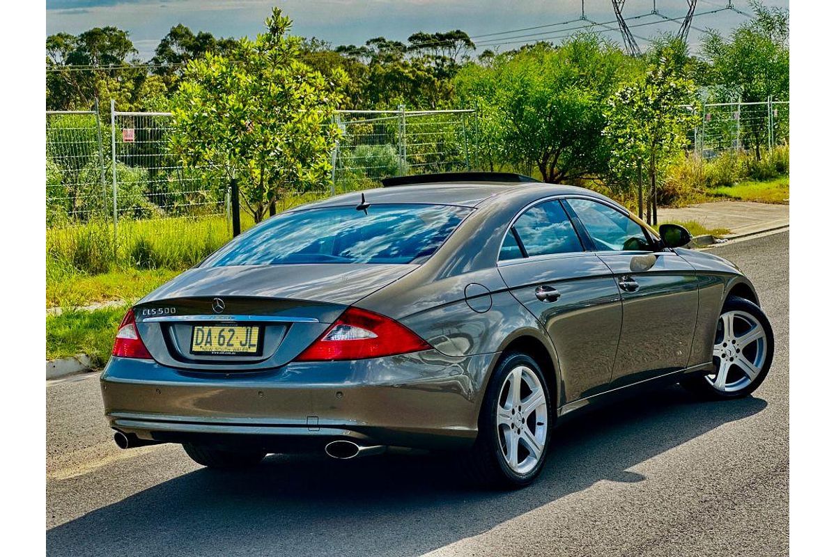 2005 Mercedes-Benz CLS-Class CLS500 C219