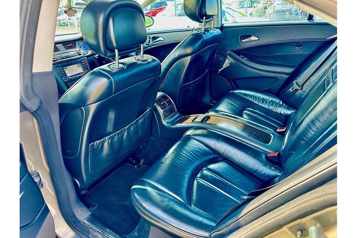 2005 Mercedes-Benz CLS-Class CLS500 C219