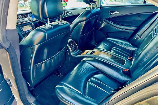 2005 Mercedes-Benz CLS-Class CLS500 C219
