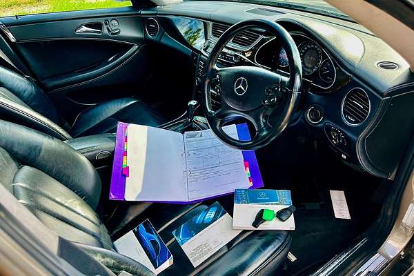 2005 Mercedes-Benz CLS-Class CLS500 C219