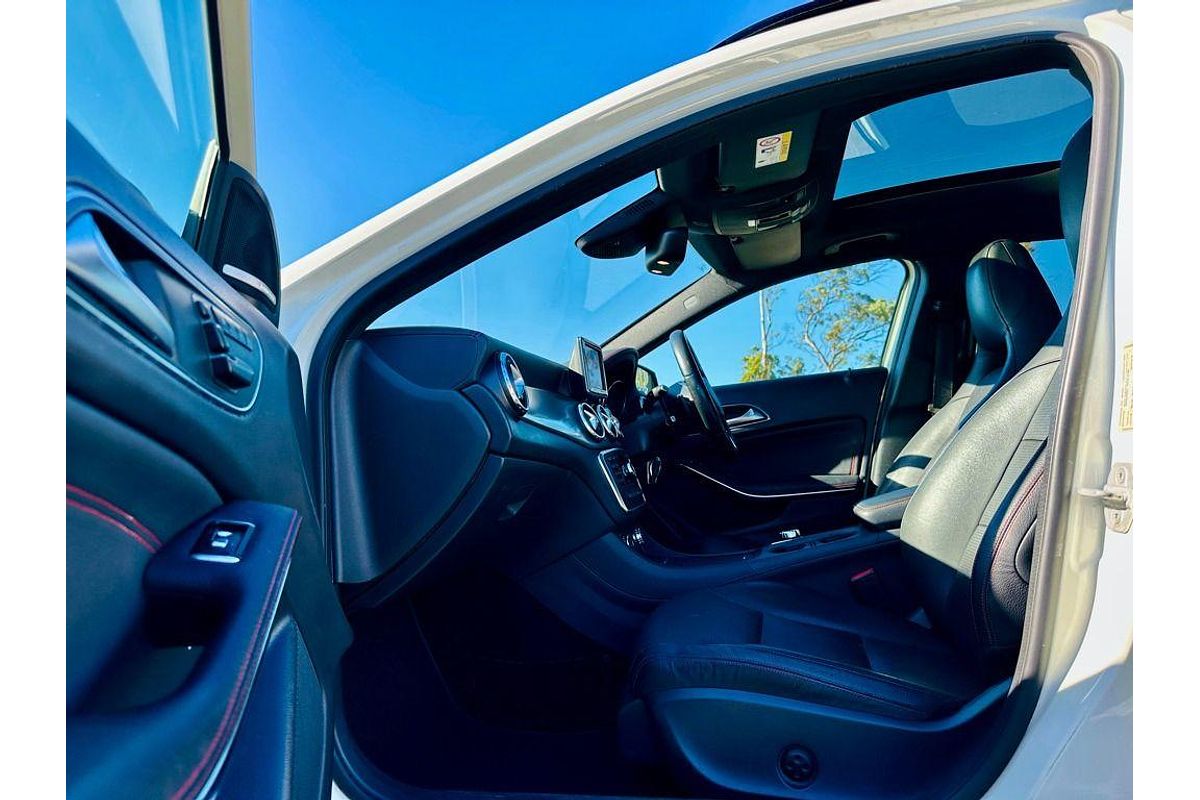 2014 Mercedes-Benz GLA-Class GLA200 CDI X156