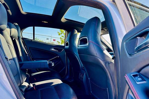 2014 Mercedes-Benz GLA-Class GLA200 CDI X156