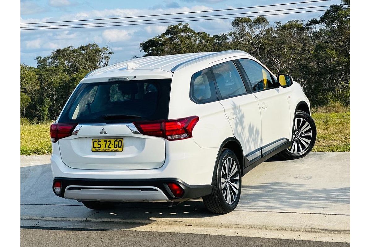 2018 Mitsubishi Outlander ES ZL