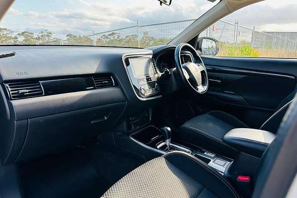 2018 Mitsubishi Outlander ES ZL