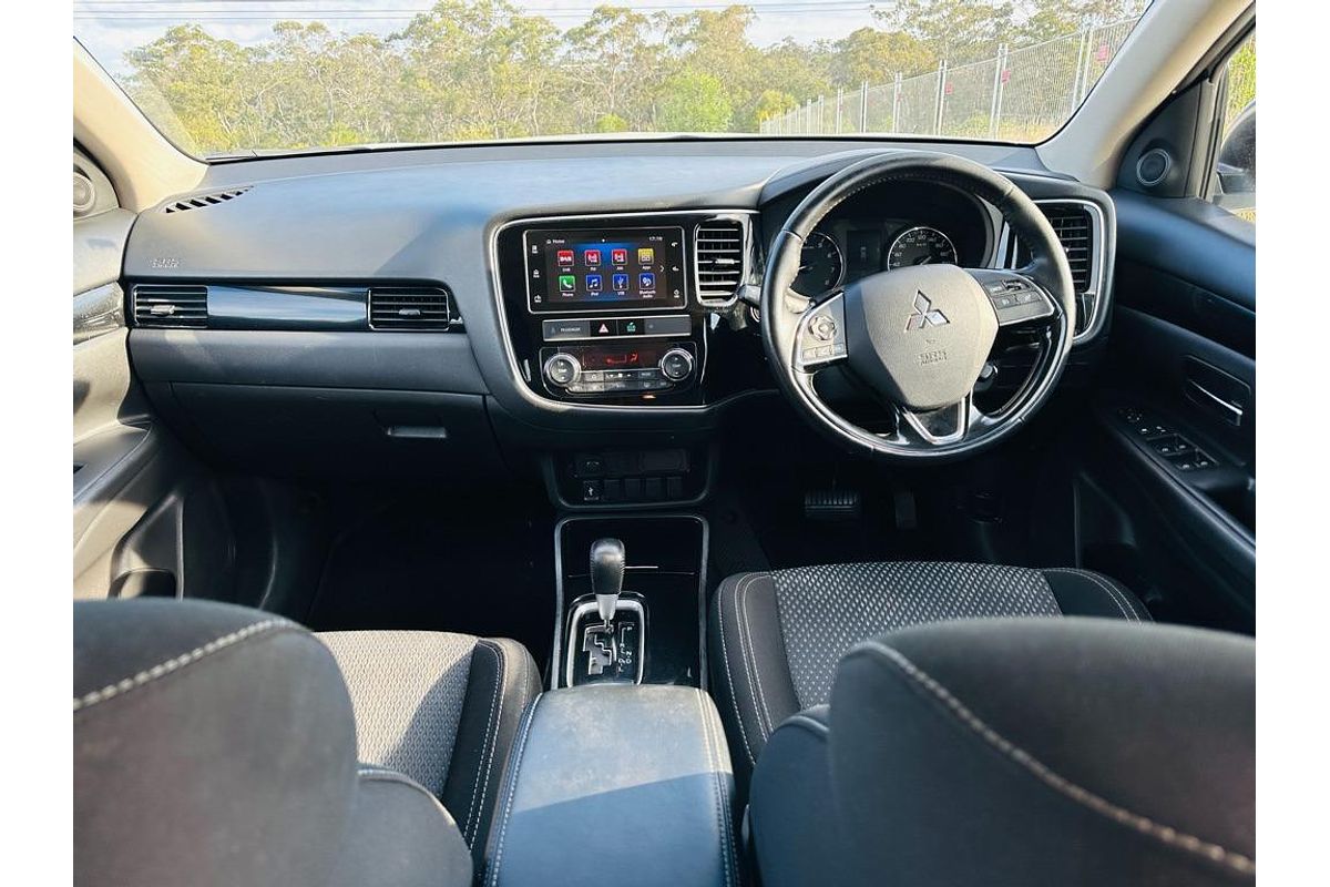 2018 Mitsubishi Outlander ES ZL