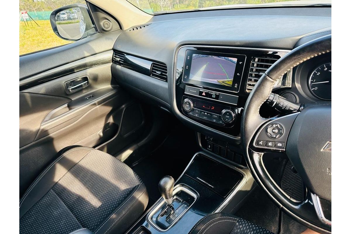 2018 Mitsubishi Outlander ES ZL